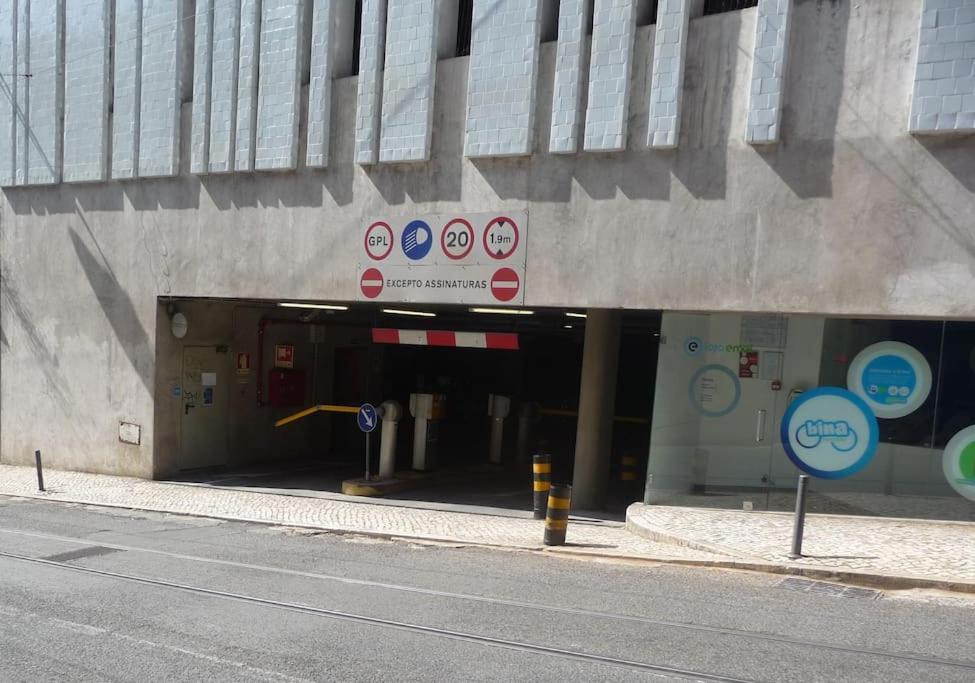 C3 Bairro Alto Cozy Romantic Loft In 18Th Century Building Lisboa Ngoại thất bức ảnh